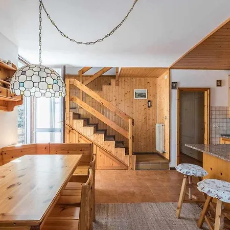 Casa Delle Ortensie Calceranica Al Ospitar Calceranica al Lago
