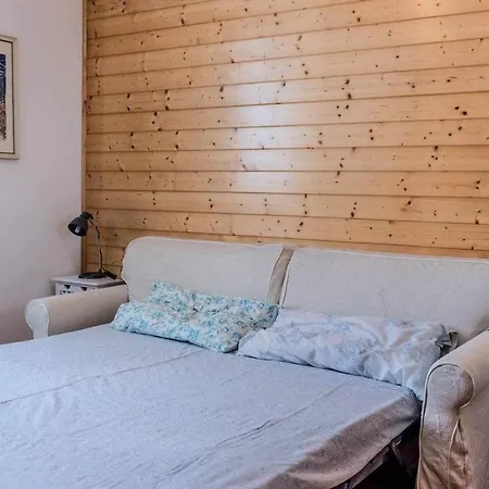 Casa Delle Ortensie Calceranica Al Ospitar * Calceranica al Lago
