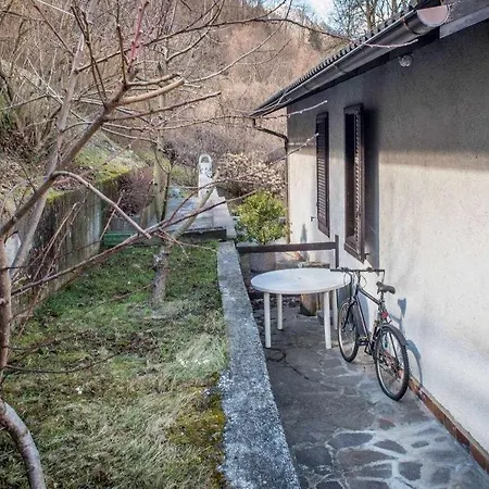 Casa Delle Ortensie Calceranica Al Ospitar Apartment