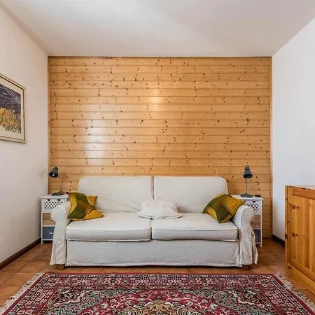 Apartment Casa Delle Ortensie Calceranica Al Ospitar Calceranica al Lago