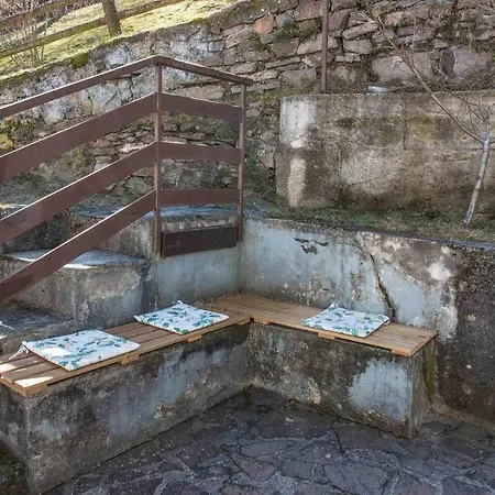 Casa Delle Ortensie Calceranica Al Ospitar Apartment Calceranica al Lago