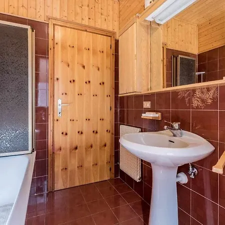 Apartment Casa Delle Ortensie Calceranica Al Ospitar *