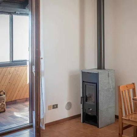 Casa Delle Ortensie Calceranica Al Ospitar Apartment *